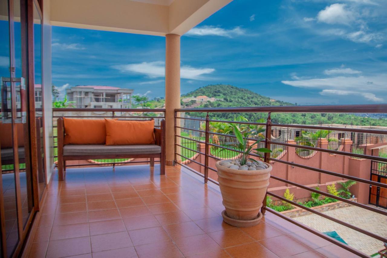 Savannah Suites Lubowa Ngoại thất bức ảnh